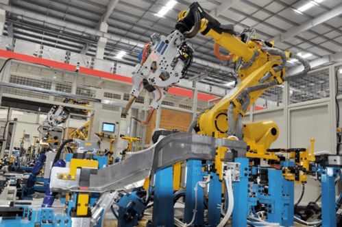 为促进新能源汽车生产自动化,机器人竟纷纷举起武器 电阻焊钳