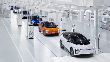 最不像汽车工厂的工厂 探访国产顶级新能源豪车诞生地